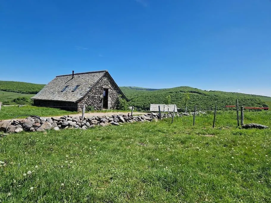 Buron De Leon, En Plein Coeur De L Aubrac Villa Laguiole